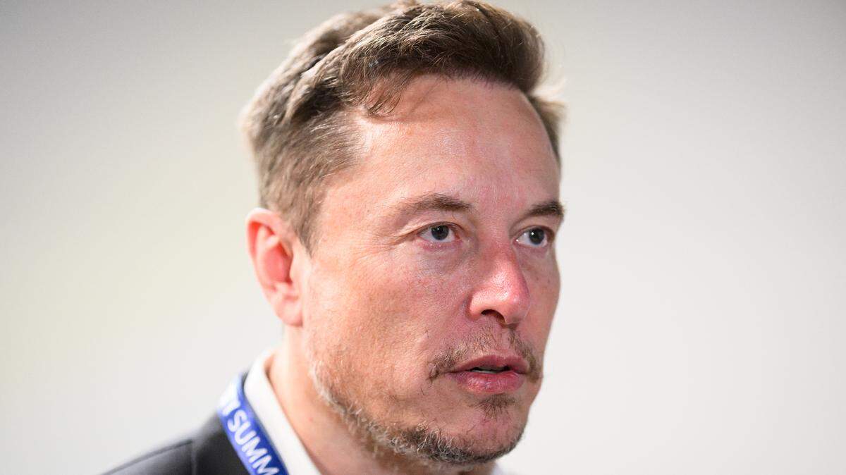 Foto de archivo. Elon Musk, quien ha sido acusado de permitir contenidos antisemitas en su red social X, visitó el lunes el antiguo campo de concentración Auschwitz-Birkenau en Polonia.