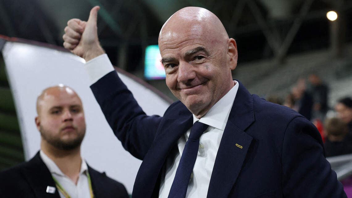 Millones y poder: la jugada de Infantino para blindar su futuro al frente de la FIFA