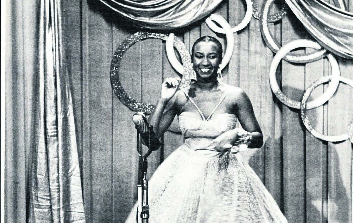 Celia Cruz en un programa de la televisión cubana en la década de 1950.