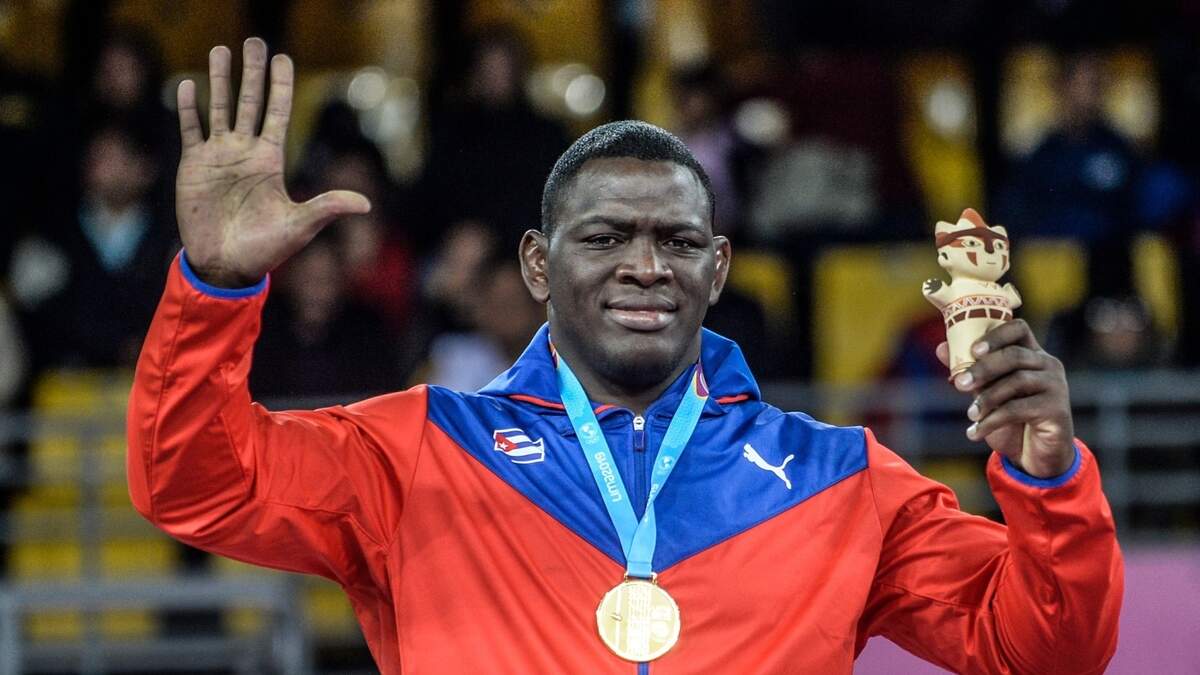 Mijaín López conquistó su quinto oro panamericano en la categoría de los 130 kilos de lucha grecorromana tras vencer por 9-0 al venezolano Moisés Pérez.