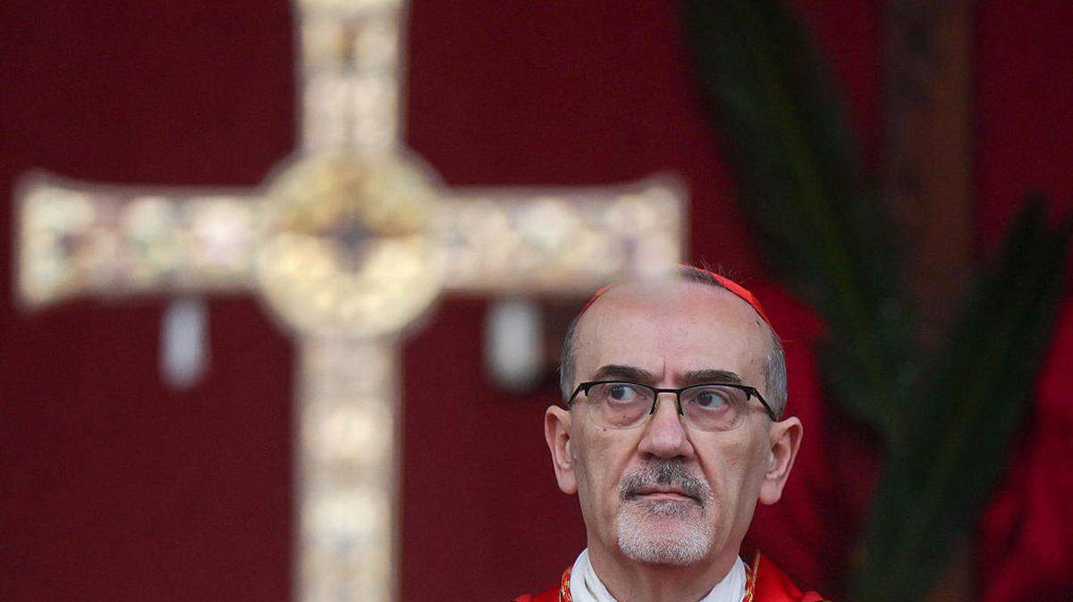 El Patriarca Latino de Jerusalén, el cardenal Pierbattista Pizzaballa, preside un servicio de oración para conmemorar el Domingo de Ramos en Jerusalén, el domingo 29 de marzo de 2026, tras la cancelación de la tradicional procesión del Domingo de Ramos desde el Monte de los Olivos, en medio de las restricciones a las reuniones de grandes grupos y de la guerra entre Estados Unidos e Israel contra Irán.