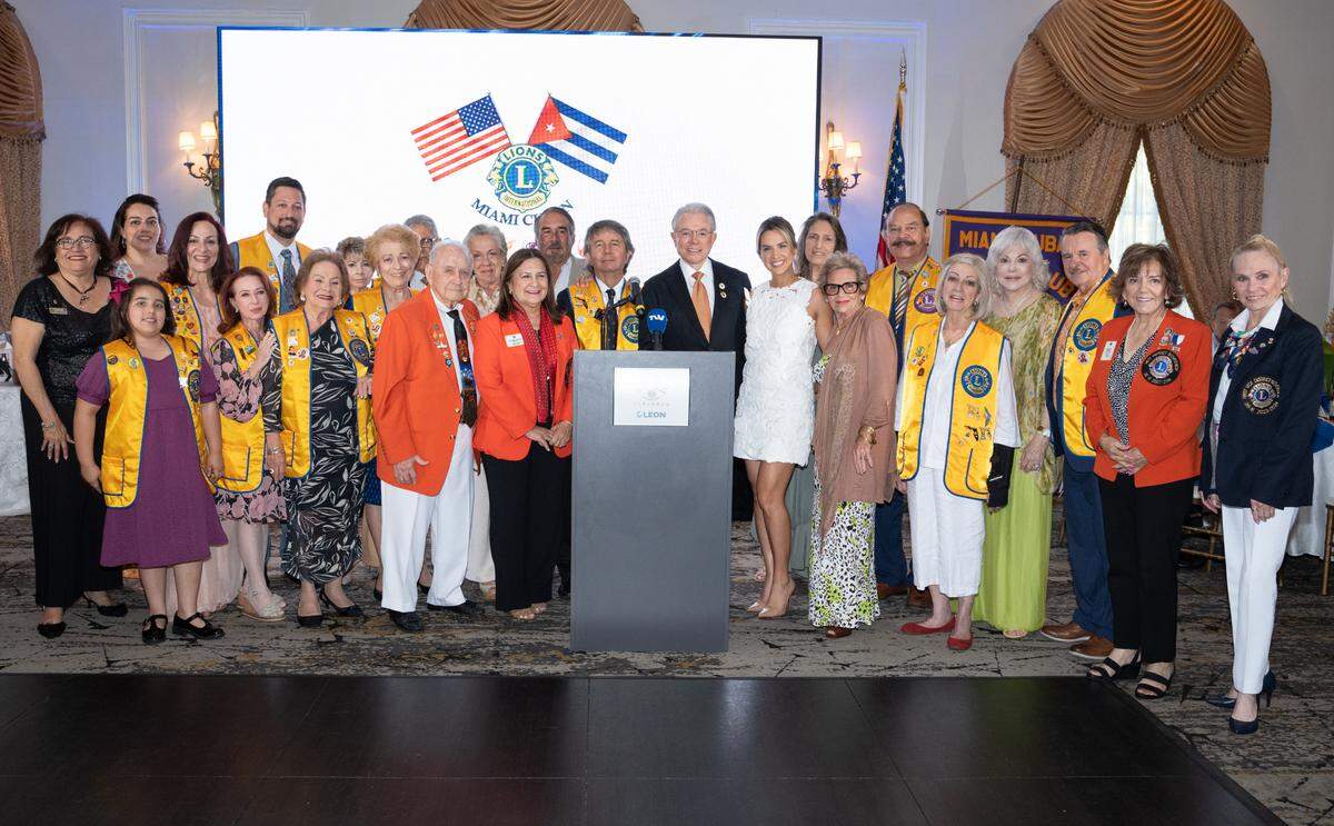 Benjamín León Jr. accepts the 2024 Dr. Ramiro Collazo Outstanding Citizen Award from the Miami Cuban Lions Club during a luncheon held at the Renaissance Ballroom on Sunday, April 14, 2024.
