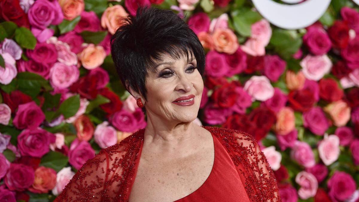 Foto de archivo que muestra a la artista Chita Rivera llegando a la gala de la entrega 72 de los premios Tony, en Radio Music Hall, Nueva York, el 10 de junio de 2018.