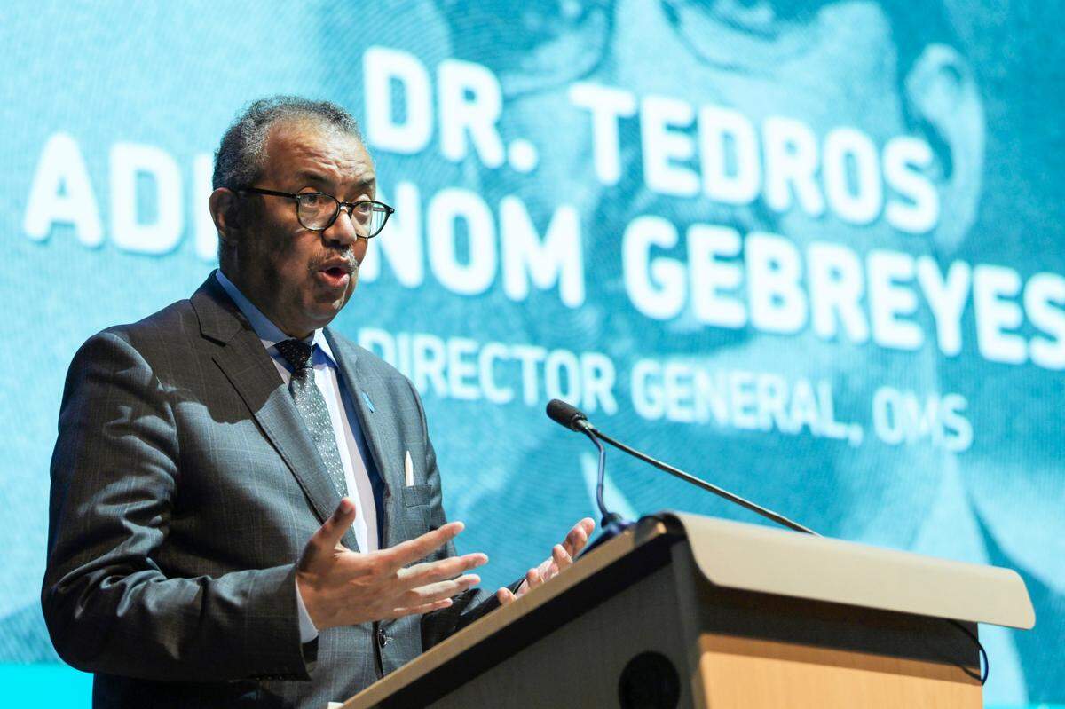 En palabras del director general de la OMS, Tedros Adhanom Ghebreyesus (en la imagen), millones de vidas están en peligro por los recortes de Estados Unidos a sus programas de ayuda contra enfermedades como la malaria, el sida o la tuberculosis.