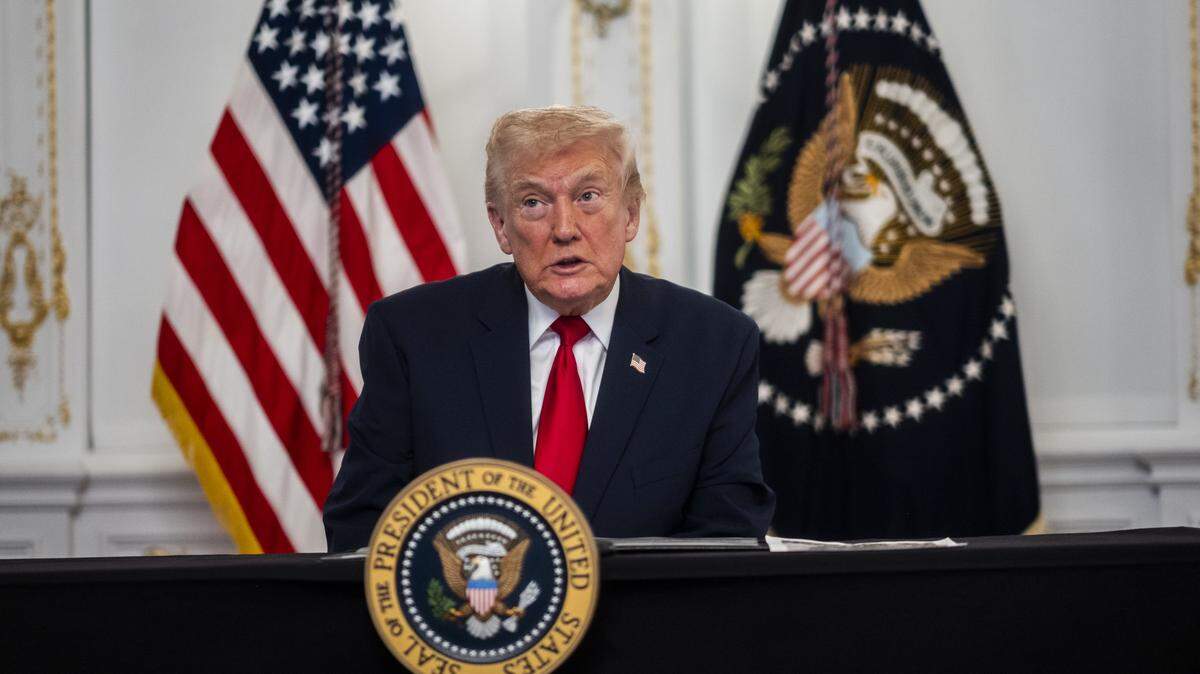 PALM BEACH, FLORIDA - NOVEMBER 27: President Donald Trump participates in a call with U.S. service members from his Mar-a-Lago club in Florida on Thanksgiving Day on November 27, 2025 in Palm Beach, Florida. (Photo by Pete Marovich/Getty Images)