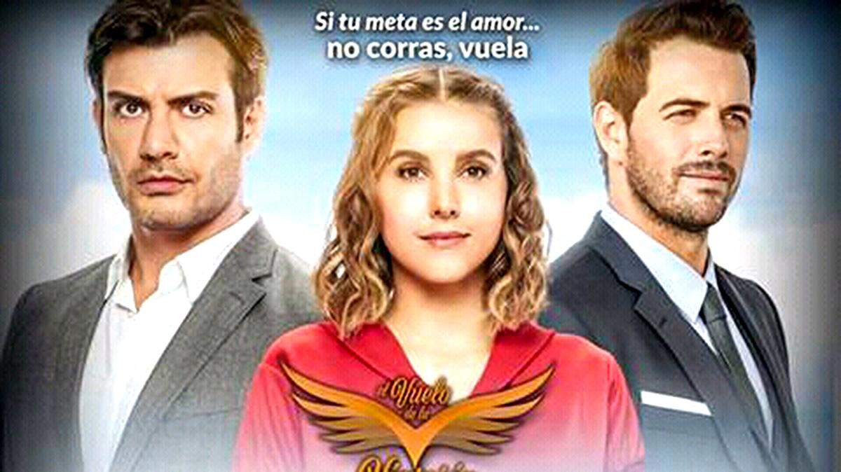 Paulina Goto, Andrés Palacios y Mane de la Parra.