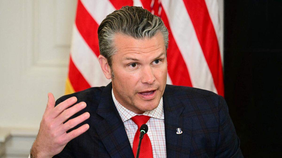 US Defense Secretary Pete Hegseth speaks during a law enforcement roundtable in the State Dining Room of the White House on October 23, 2025 in Washington, DC. (Photo by Jim WATSON / AFP) (Photo by JIM WATSON/AFP via Getty Images)