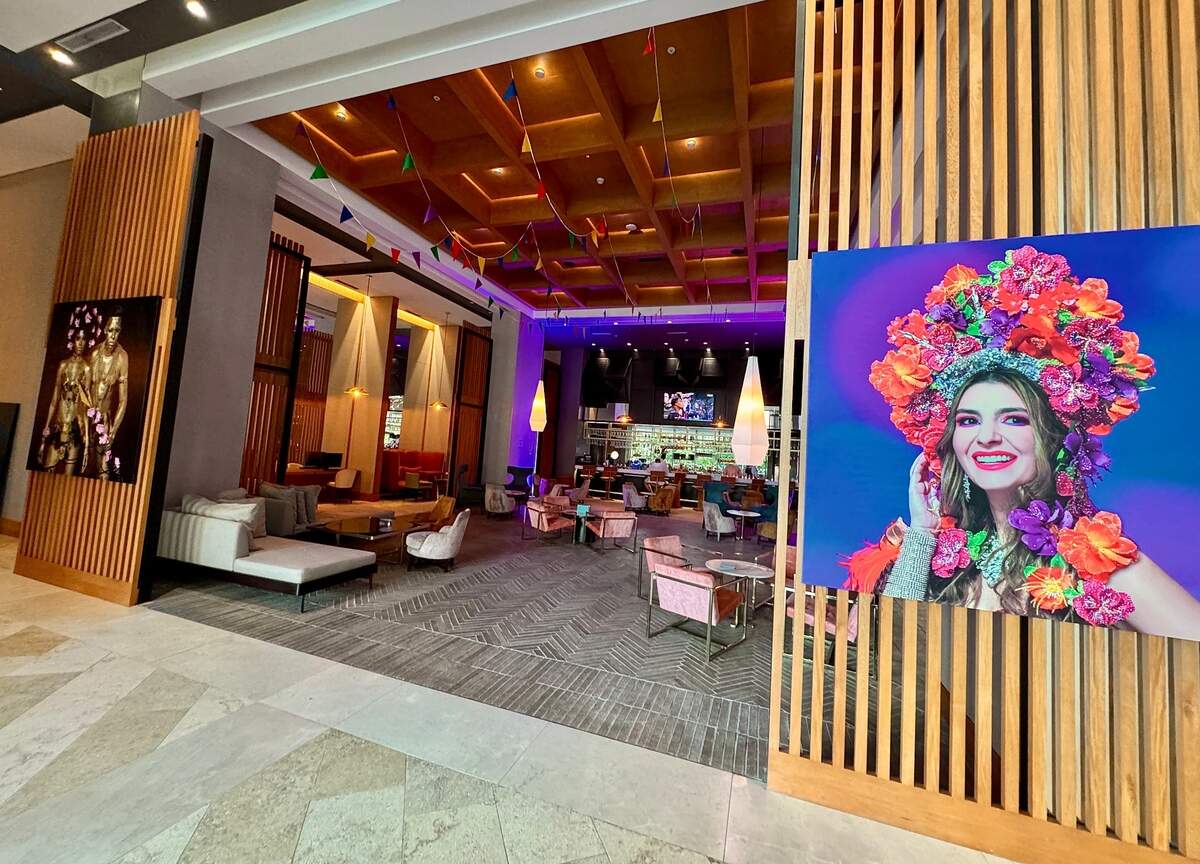 Decoración por el Carnaval de Baranquilla en el Hotel Marriott