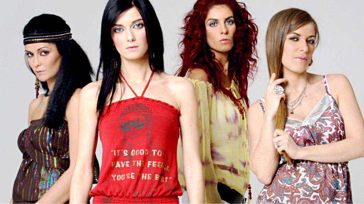 Lola, Pilar, Lucía y Rocío Muñoz “Las Ketchup”.