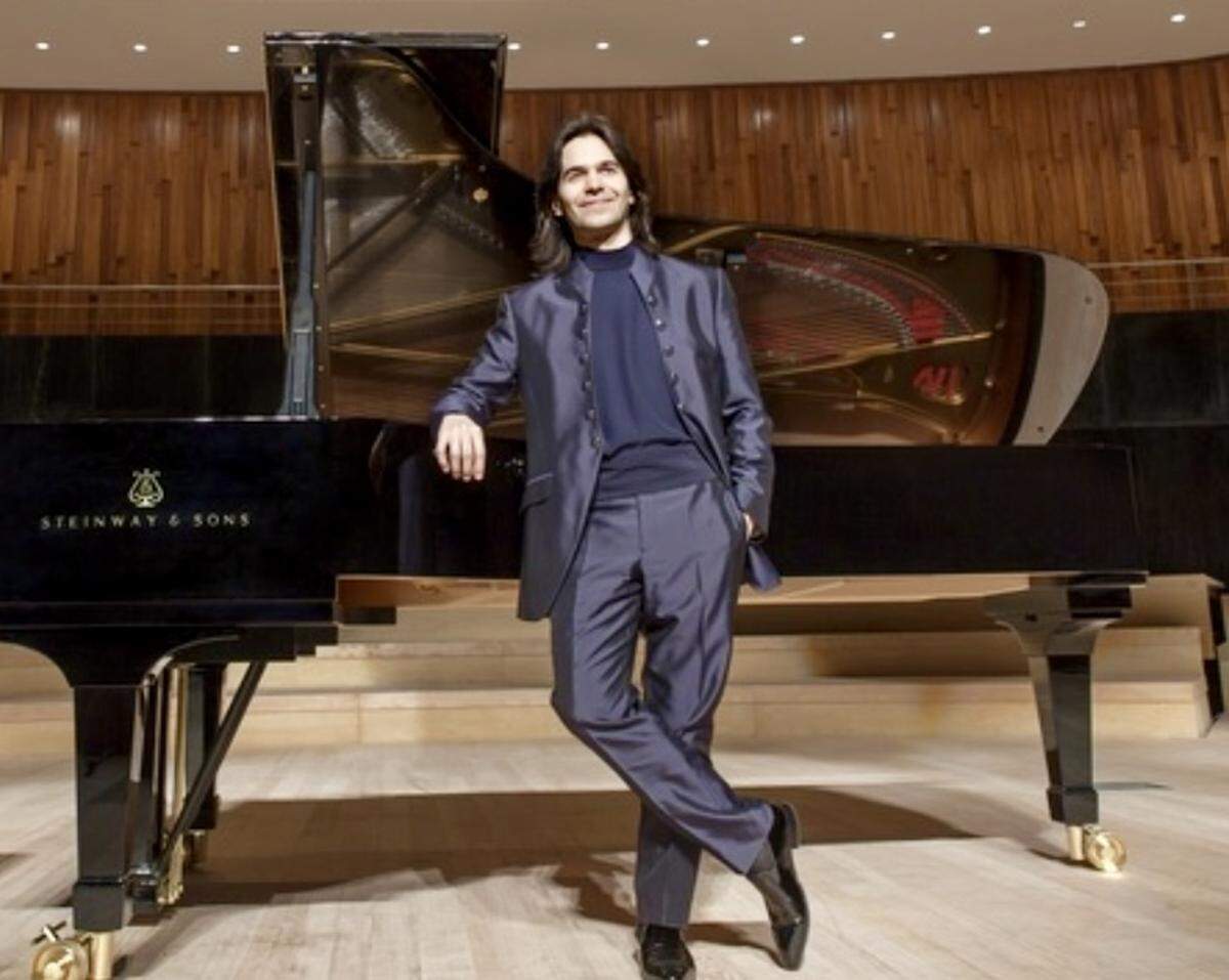 Horacio Lavandera es uno de los jóvenes pianistas clásicos más aclamados de los últimos veinte años.