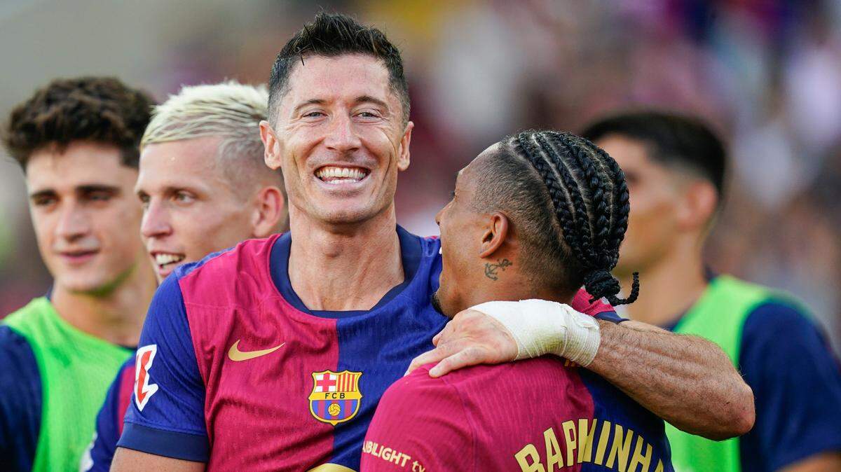 Robert Lewandowski (centro) ha vuelto a ser el gran ‘9’ de la liga española y ya suma cuatro goles con el Barcelona. Hasta Raphinha ha marcado el primer triplete de su carrera. 