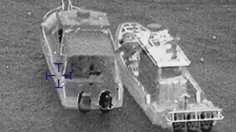 Tres detenidos tras interceptar una embarcación con migrantes frente a los Cayos de Florida