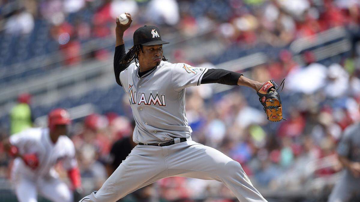 El abridor de los Marlins José Ureña lanzó el juego completo y se llevó el triunfo 12-1 ante los Nacionales, en el partido celebrado el 19 de agosto de 2018 en Washington.