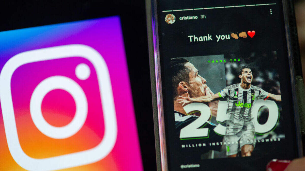 Cristiano Ronaldo es el rey de las redes sociales. Sumando Instagram, X y Facebook, el delantero de Portugal acumula alrededor de 950 millones de seguidores.