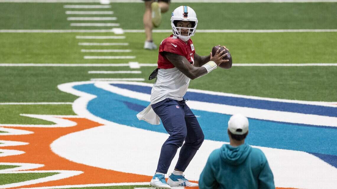 Los Dolphins se preparan para cambiar la narrativa en su debut en casa ante un enconado rival