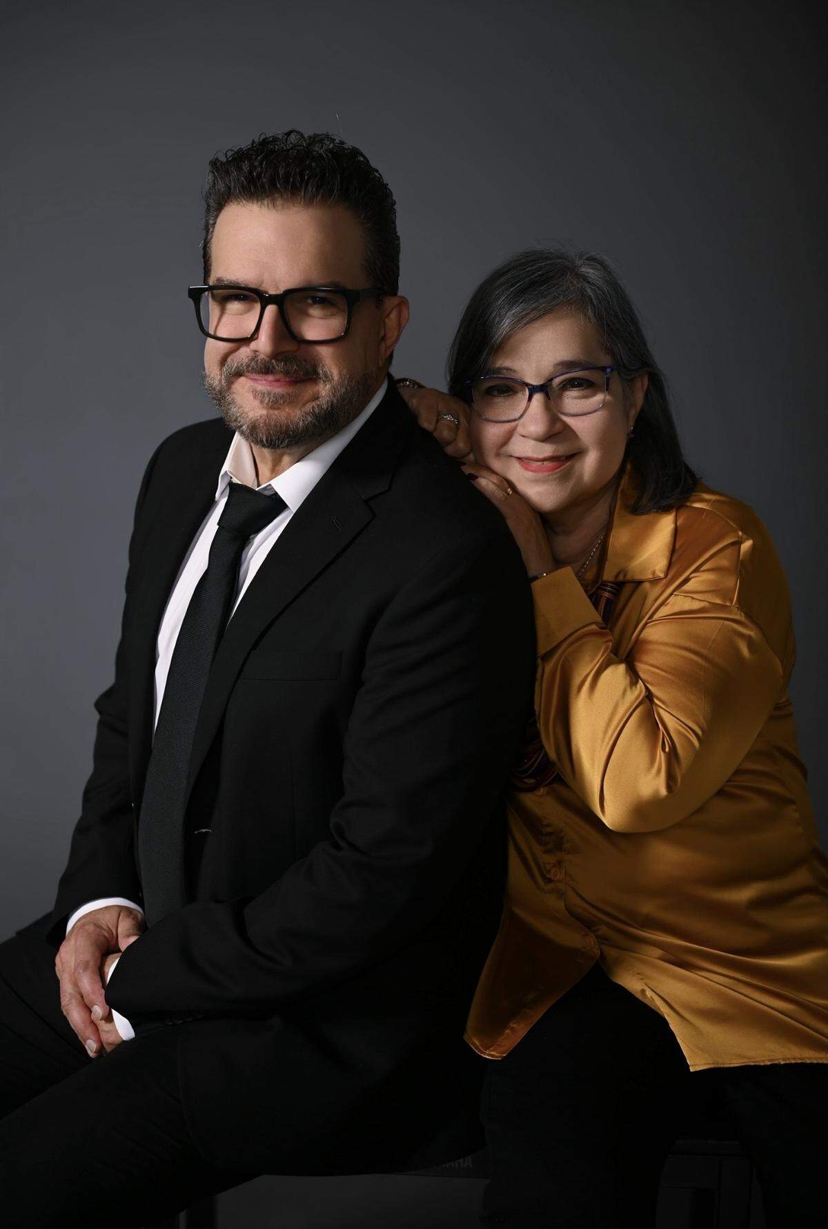 Carlos Puchi y Ruby Romero.