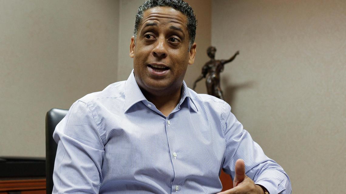 El empresario cubanoamericano Hugo Cancio en una entrevista en Coral Gables, en diciembre del 2014. El gobierno cubano autorizó a su compañía a comercializar en Cuba ‘productos agroalimentarios, artesanales y bienes de consumo’.