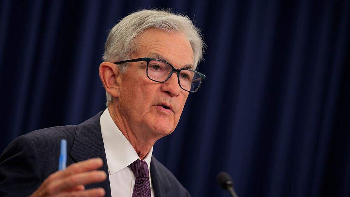 WASHINGTON, DC - SEPTEMBER 17: Federal Reserve Chair Jerome Powell speaks during a news conference following a two-day meeting of the Federal Open Market Committee at the Federal Reserve on September 17, 2025 in Washington, DC. In the face of a softening labor market, Powell announced a quarter-point cut to the federal funds rate, bringing rates down to a new range of 4 percent to 4.25 percent. (Photo by Chip Somodevilla/Getty Images)