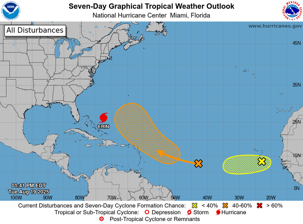 Vigilan dos ondas tropicales en el Atlántico. Una podría convertirse en depresión tropical, según el NCH.