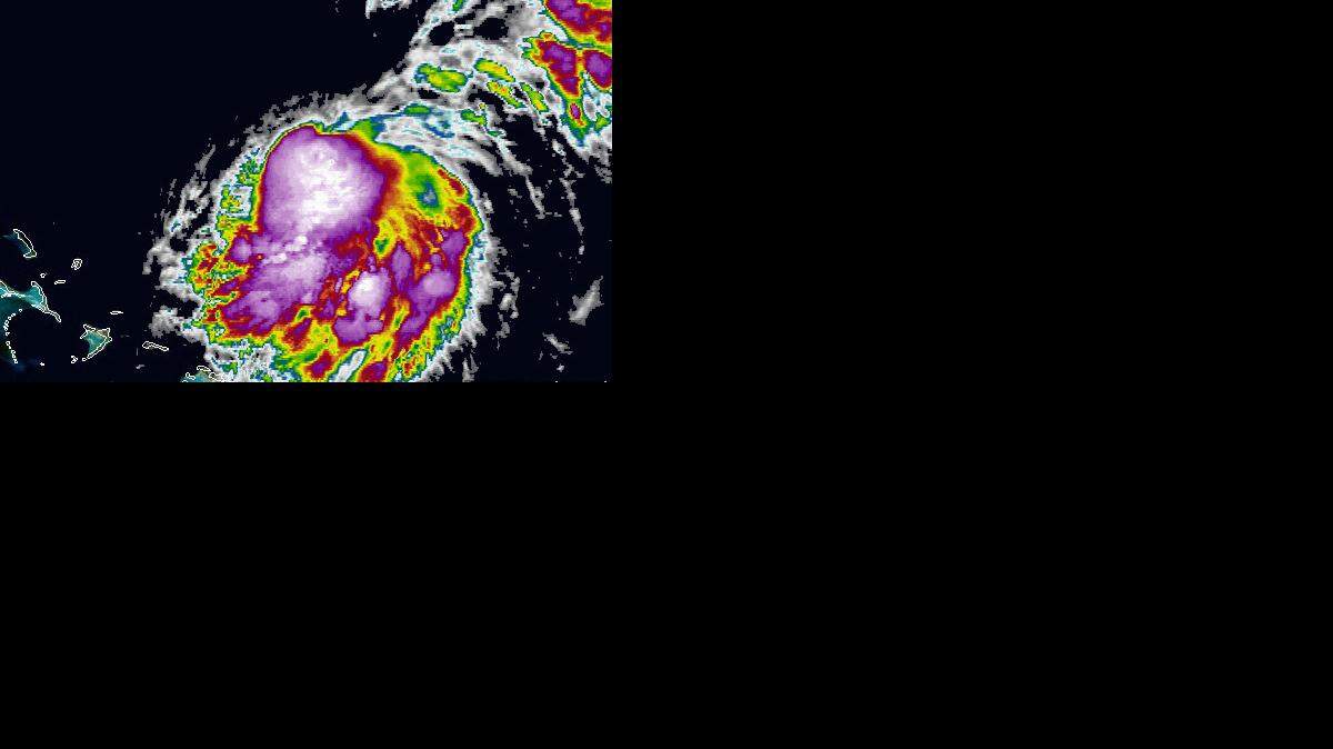 La tormenta, que registra vientos sostenidos de 165 km por hora, evolucionaba a unos 150 km al este de San Salvador en el archipiélago de las Bahamas. 