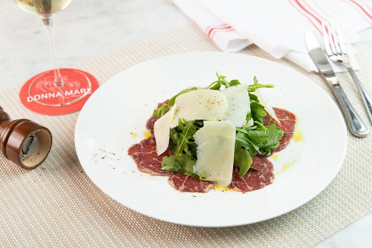Carpaccio de carne Wagyu.