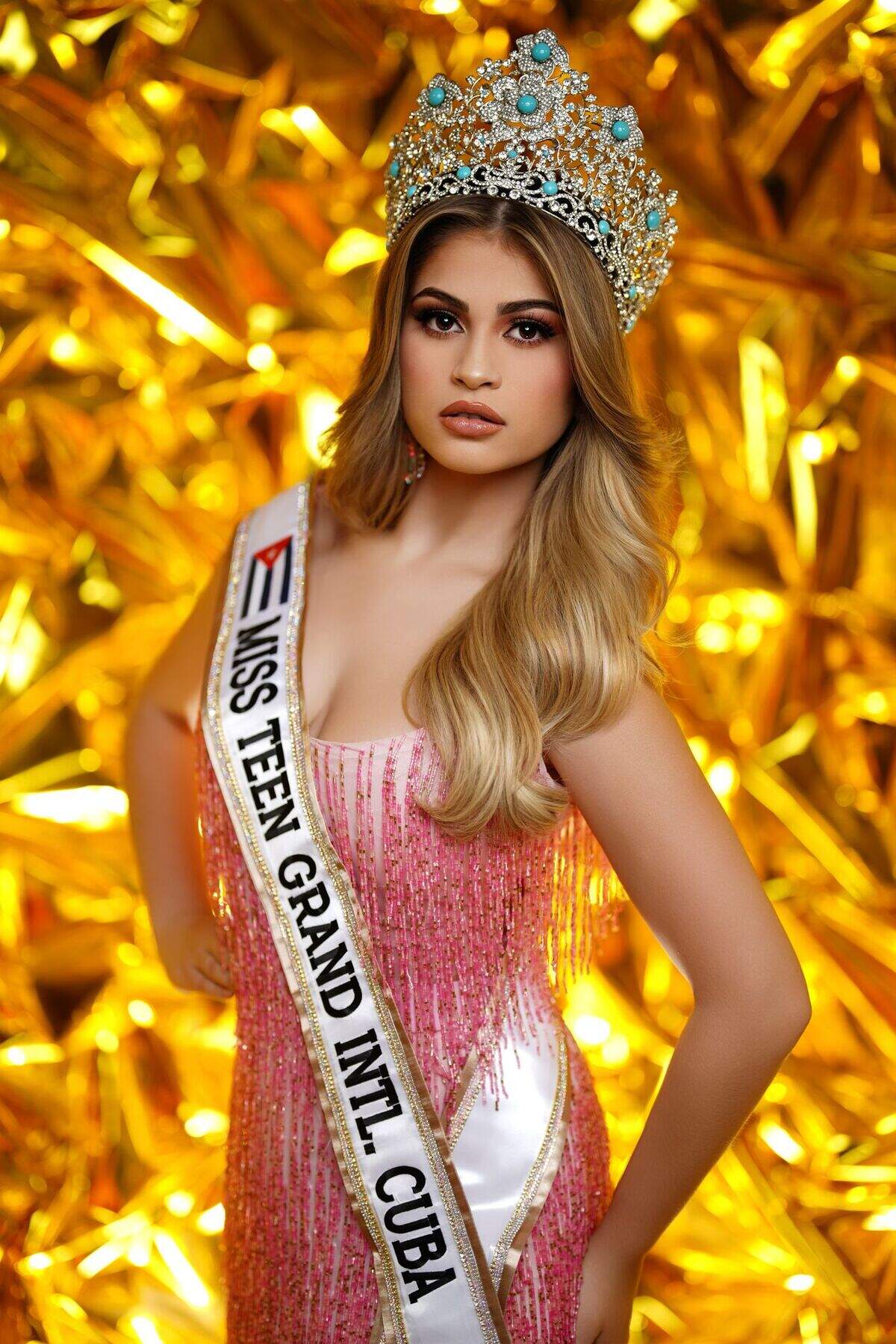 Los principales requisitos para participar en el Miss Teen Grand International son los de tener entre 14 y 18 años de edad, y haber nacido en Cuba o ser hija de cubanos.