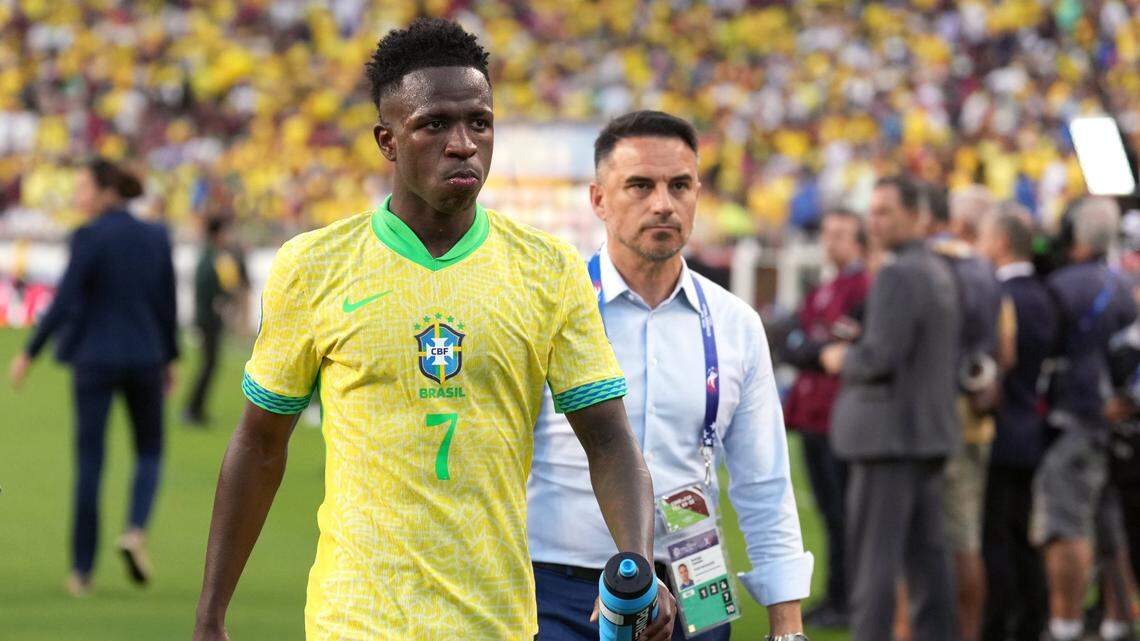 ¿Se desvanece la selección de fútbol de Brasil? Sin juego, sin gol y sin Copa América