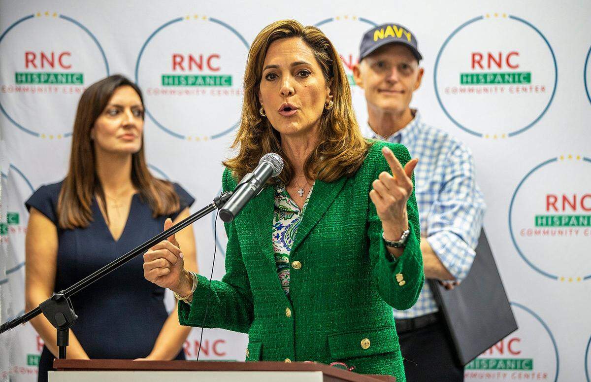 Foto de archivo. El comité de Relaciones Exteriores de la Cámara Baja de Estados Unidos, responsable de la legislación de carácter internacional, dio este martes su respaldo a un proyecto de ley impulsado por la congresista republicana María Elvira Salazar, de Florida, para impedir al Gobierno de EE.UU. normalizar las relaciones con Cuba “hasta que se restituya la democracia en la isla”.