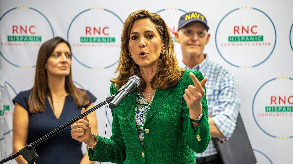 Foto de archivo. El comité de Relaciones Exteriores de la Cámara Baja de Estados Unidos, responsable de la legislación de carácter internacional, dio este martes su respaldo a un proyecto de ley impulsado por la congresista republicana María Elvira Salazar, de Florida, para impedir al Gobierno de EE.UU. normalizar las relaciones con Cuba “hasta que se restituya la democracia en la isla”.