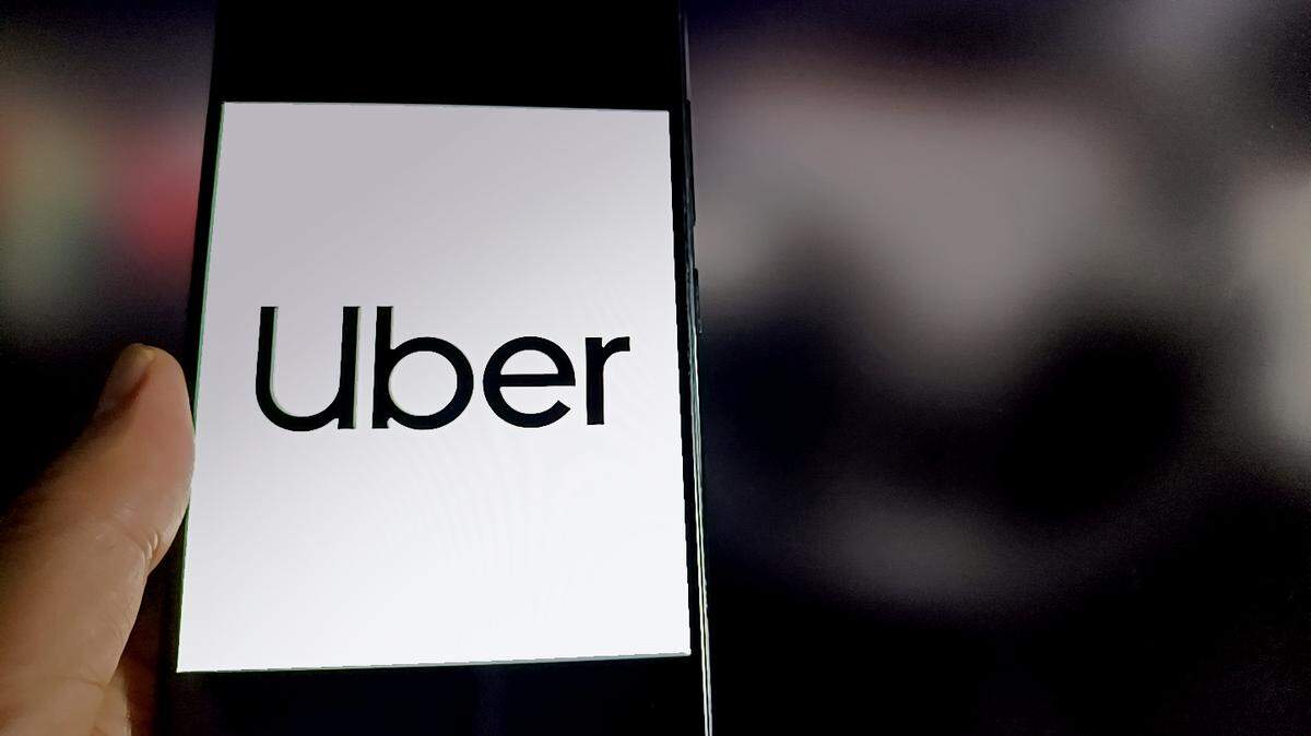 Países Bajos ha multado a Uber con $324 millones por haber transferido datos de sus conductores a Estados Unidos sin suficiente protección. 