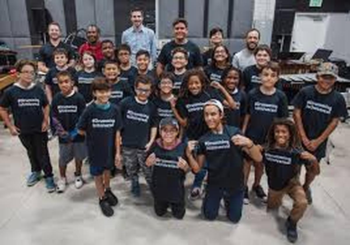 South Florida Center for Percussive Arts presenta Drum Jam de viernes gratis.