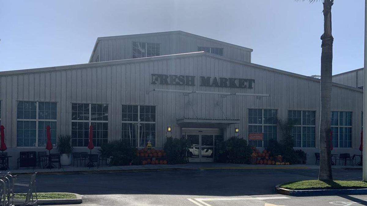 El supermercado The Fresh Market en el 2640 Bayshore Drive, en Coconut Grove.