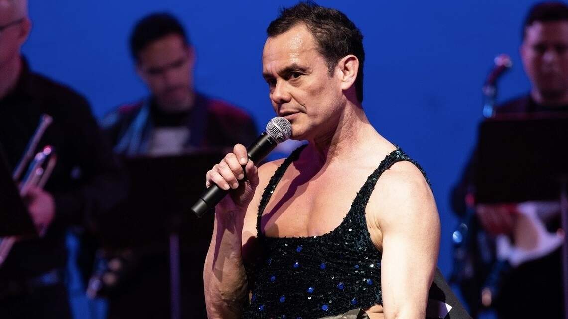 Migguel Anggelo llega a Miami con “ICONS: Latin Rhythms”, un homenaje a la música que marcó su vida
