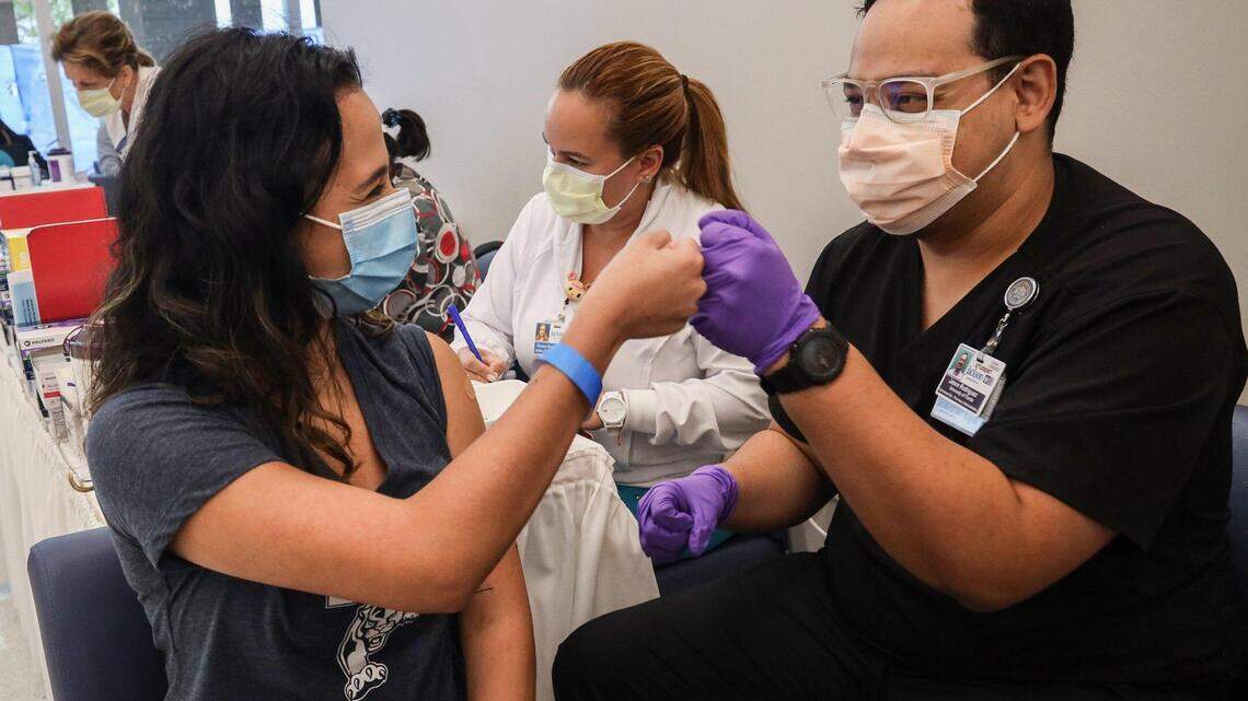 Las noticias más importantes sobre la vacunación en Miami y Florida durante la semana