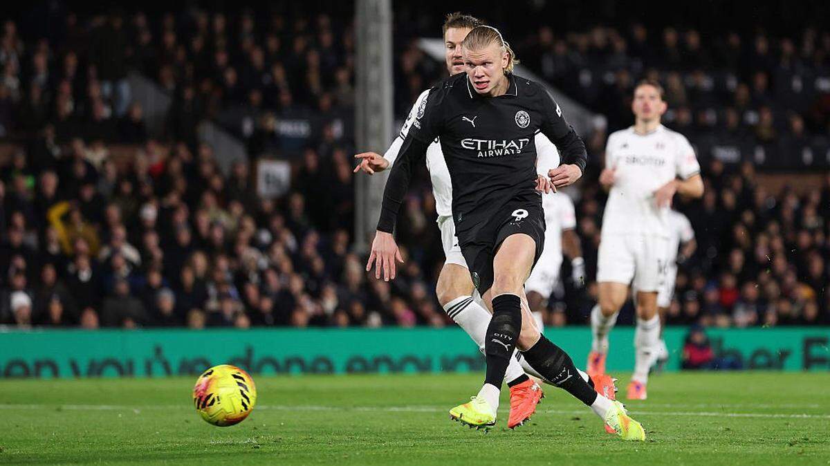 El delantero noruego del Manchester City, Erling Haaland, hizo historia este martes al convertirse en el jugador en alcanzar más rápido los 100 goles en la Premier League, en el partido ante el Fulham.