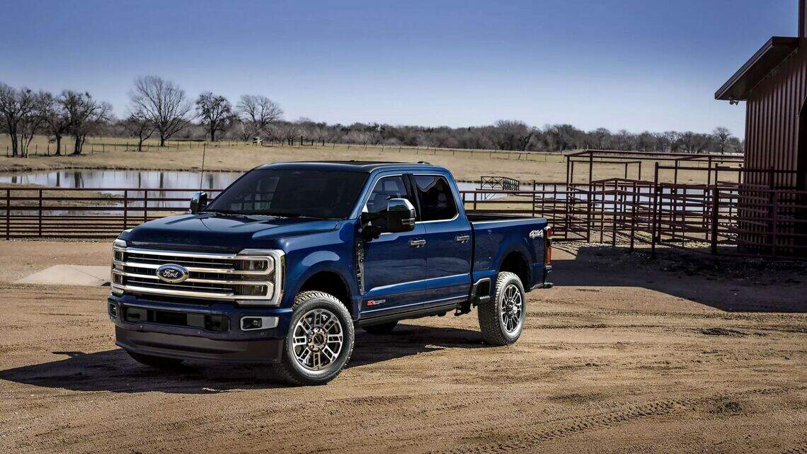 Ford F-150 Platinum Supercrew del 2026, una pickup grande, capaz y cómoda