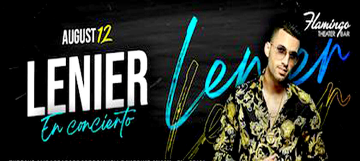 Lenier compositor y músico cubano en concierto en el Flamingo Theater Bar.