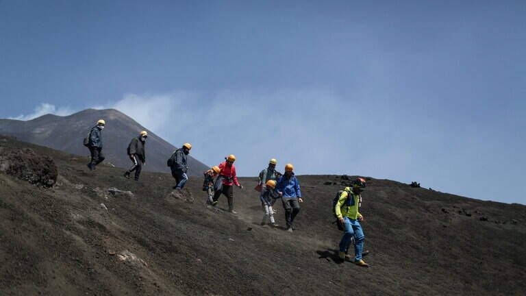 Turista estadounidense muere por un rayo mientras hacía senderismo en el monte Etna, en Sicilia