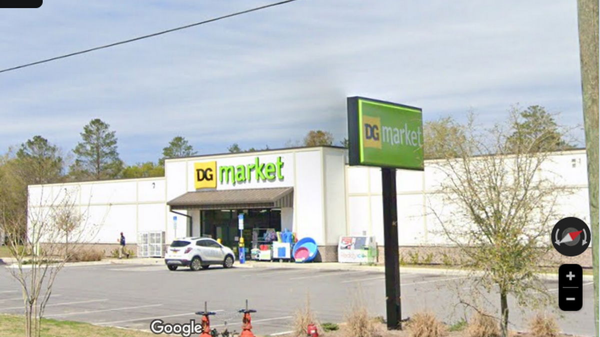 El agente Will May escoltaba fuera de una tienda Dollar General del Condado Walton a un hombre cuando se desató un tiroteo y los dos murieron baleados.