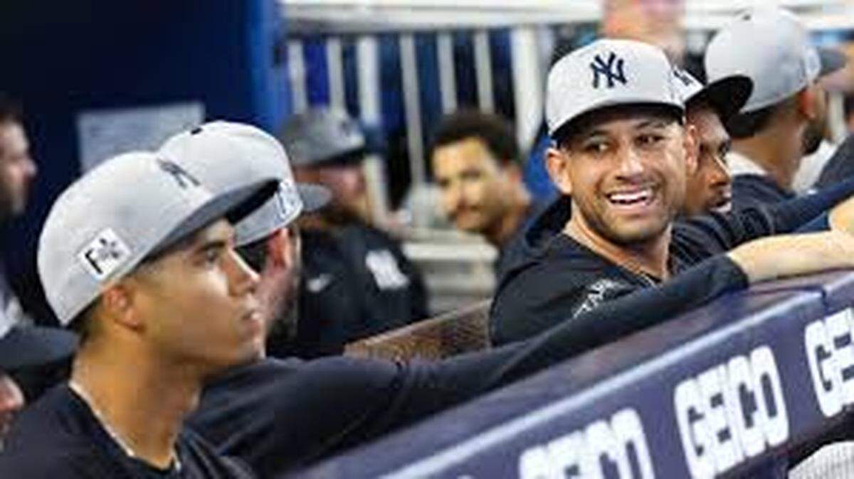 El receptor cubano JC Escarra, nacido en Hialeah, no podrá jugar en casa con los Yankees; podría ser canjeado en las próximas horas.