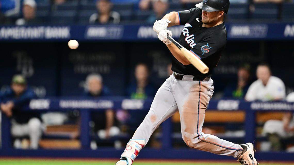 Mullins powers Rays past Marlins