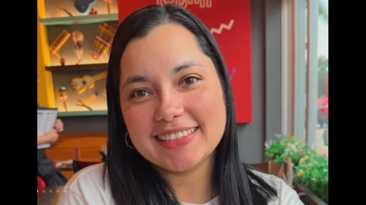 La Dr. Helen Garay nació en Nicaragua, en donde practicaba la medicina. Tenía dos hijos, quienes están en el país centroamericano.  