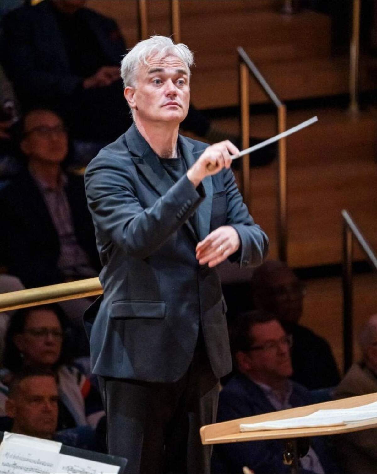 El director de orquesta británico Edward Gardner.