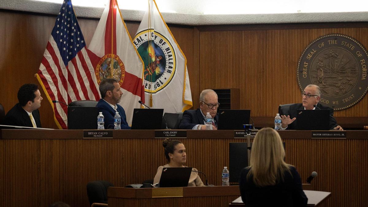 Hialeah Mayor Esteban Bovo, right, addresses Councilman Bryan Calvo during a Hialeah City Council meeting to discuss the budget on Wednesday, Sept. 13, 2023, at Hialeah City Hall.