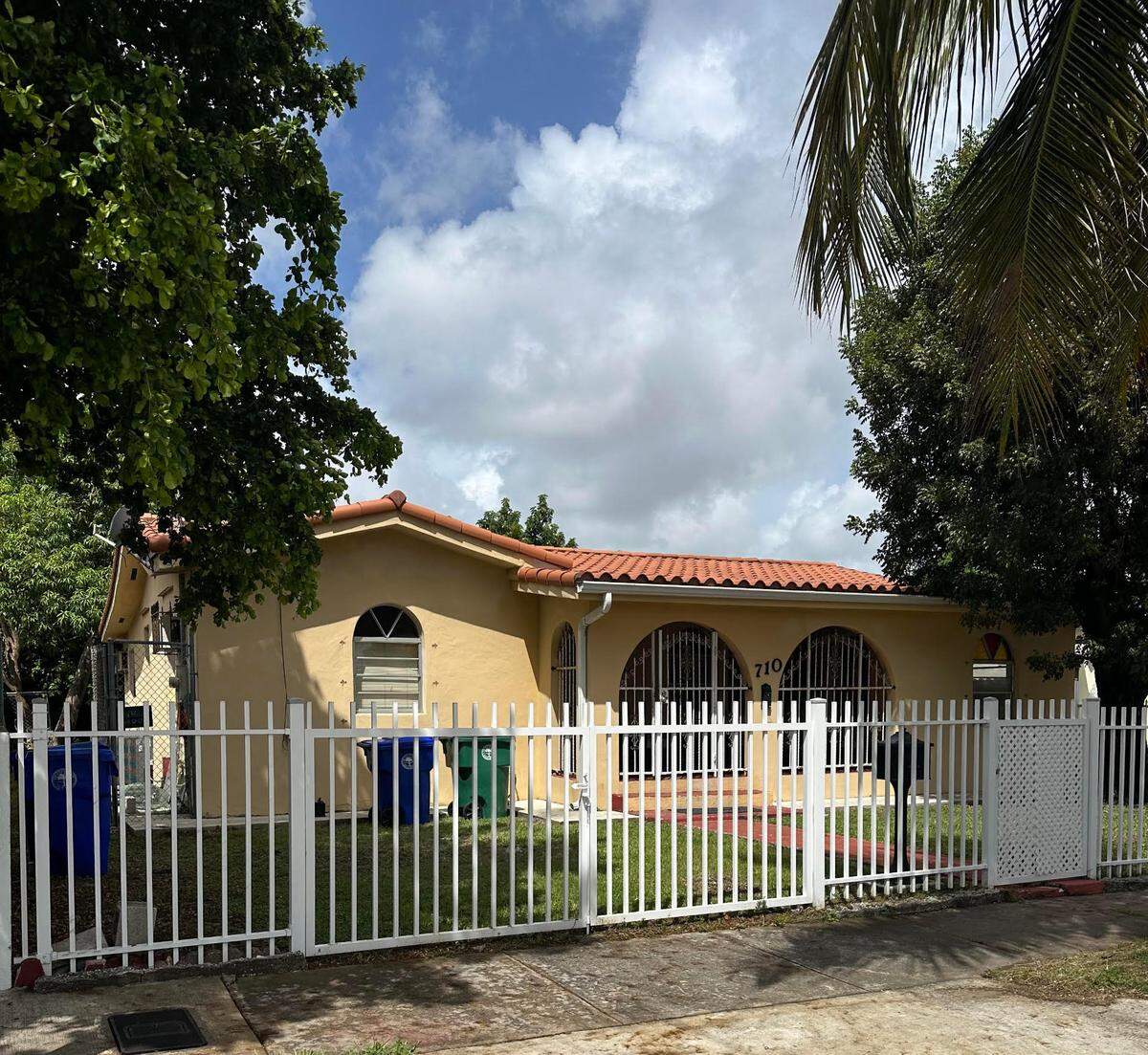 El comediante cubano Nelson Gudín, ‘El Bacán de la Vida’, se compró su primera casa en Miami, en mayo, a tres años y medio de llegar de Cuba.