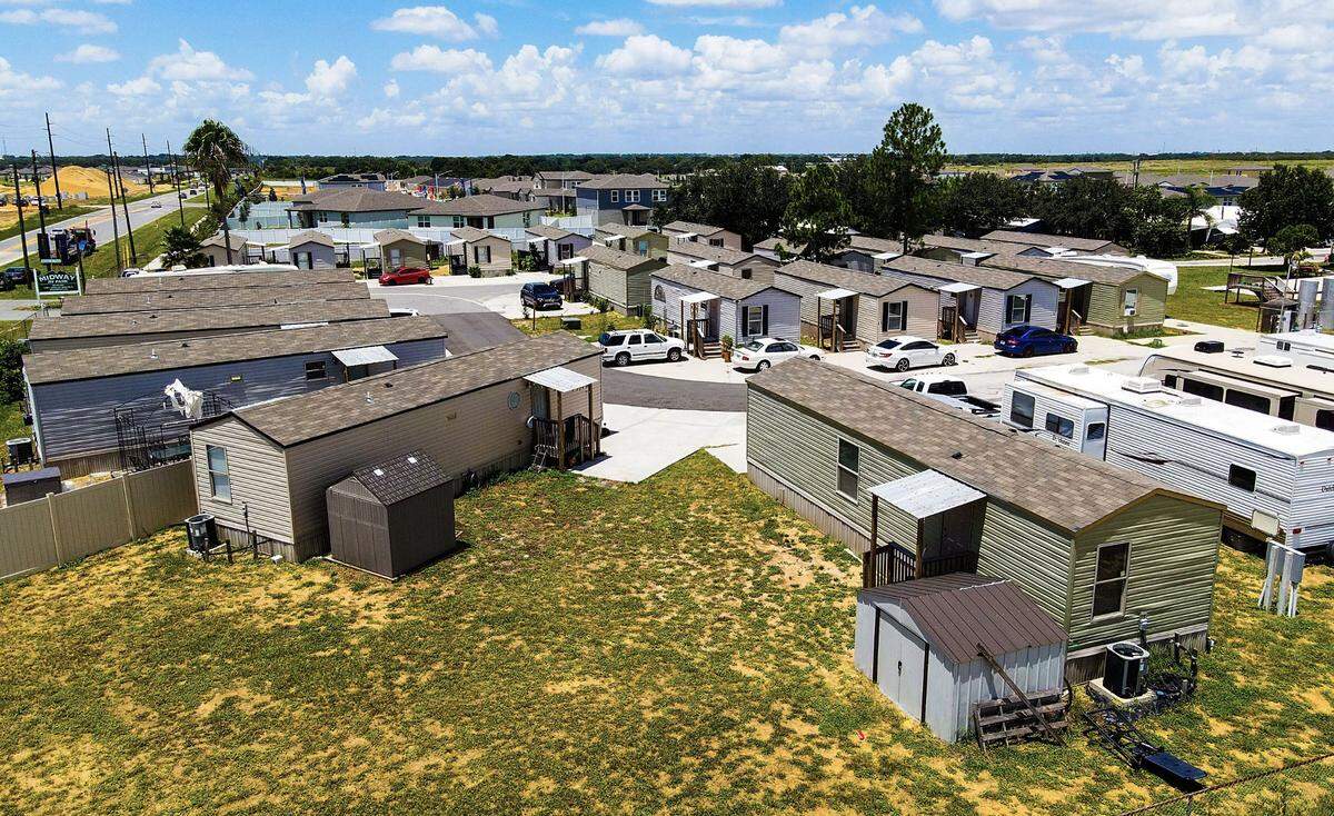 Vista general de “Midway RV Park” en la ciudad de Haines City en Florida, Estados Unidos.