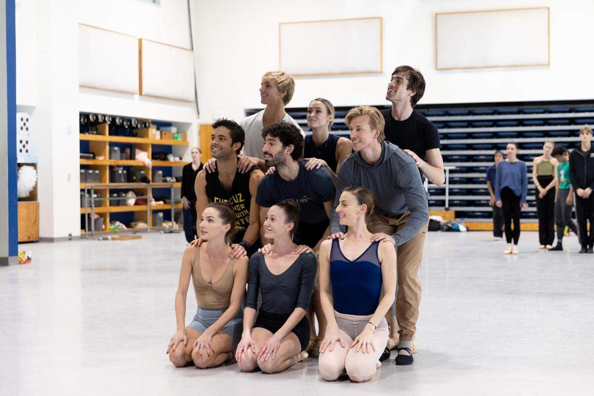 Los bailarines del Miami City Ballet ensayando “Pictures at an Exhibition”, coreografía de Alexei Ratmanksy.&nbsp; 