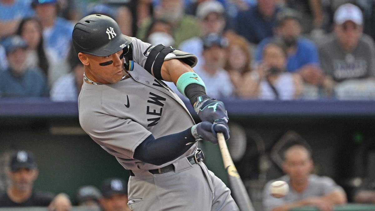 La triple corona de bateo es una aspiración legítima para el jardinero de los Yankees de Nueva York Aaron Judge en la actual temporada de Grandes Ligas.