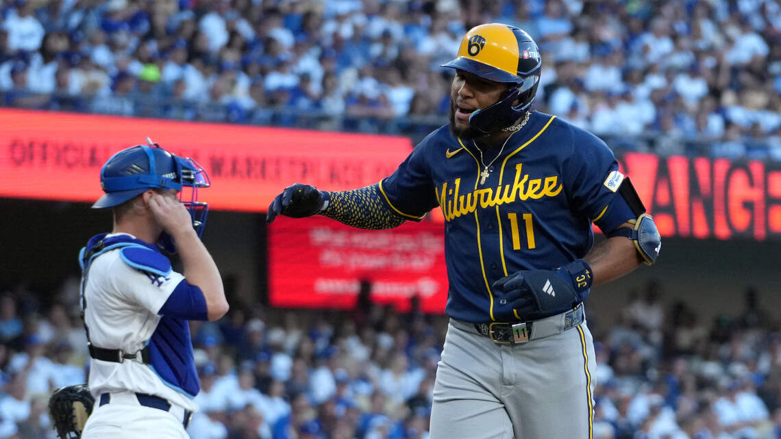 ¿Se acaba el reinado? Los Cerveceros derrotan a los Dodgers y se ponen a un triunfo de la Serie Mundial