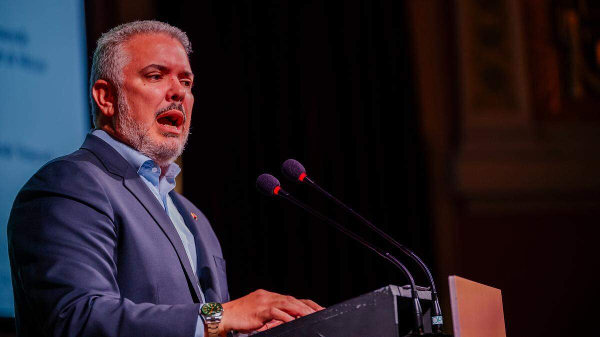 El expresidente de Colombia Iván Duque interviene durante el Foro Grupo Libertad y Democracia, en el Ateneo de Madrid, a 21 de mayo de 2025, en Madrid (España). 